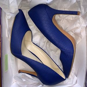 Aldo Cobalt Blue Leather Snakeskin Print Pump